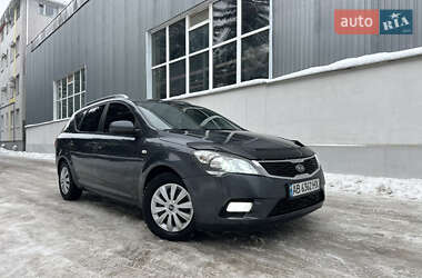 Универсал Kia Ceed 2010 в Виннице