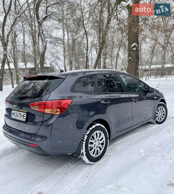 Універсал Kia Ceed 2012 в Чернігові фото 4 Універсал Kia Ceed 2012 в Чернігові