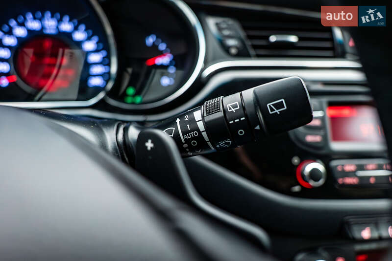 Хетчбек Kia Ceed 2016 в Києві