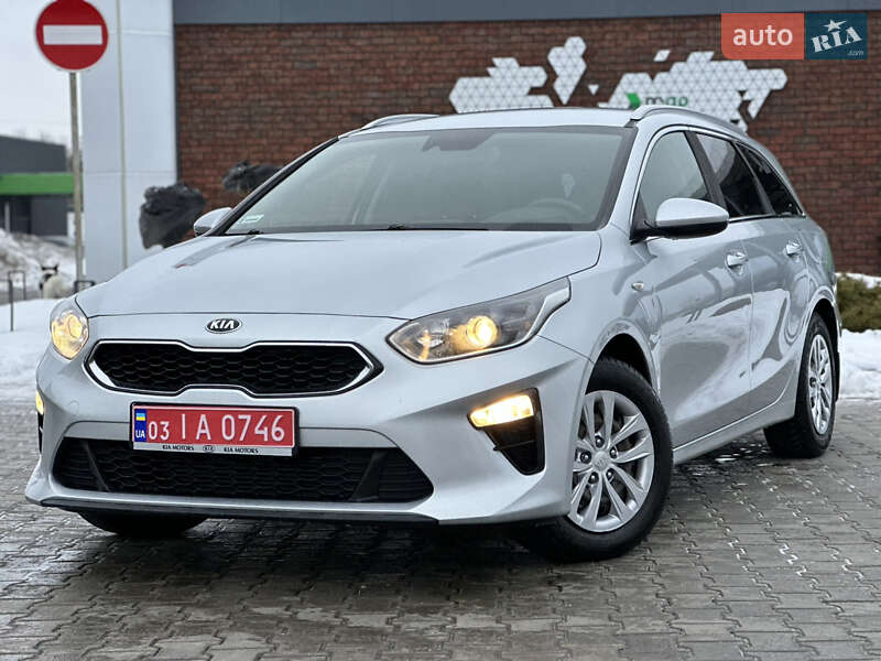 Универсал Kia Ceed 2018 в Луцке