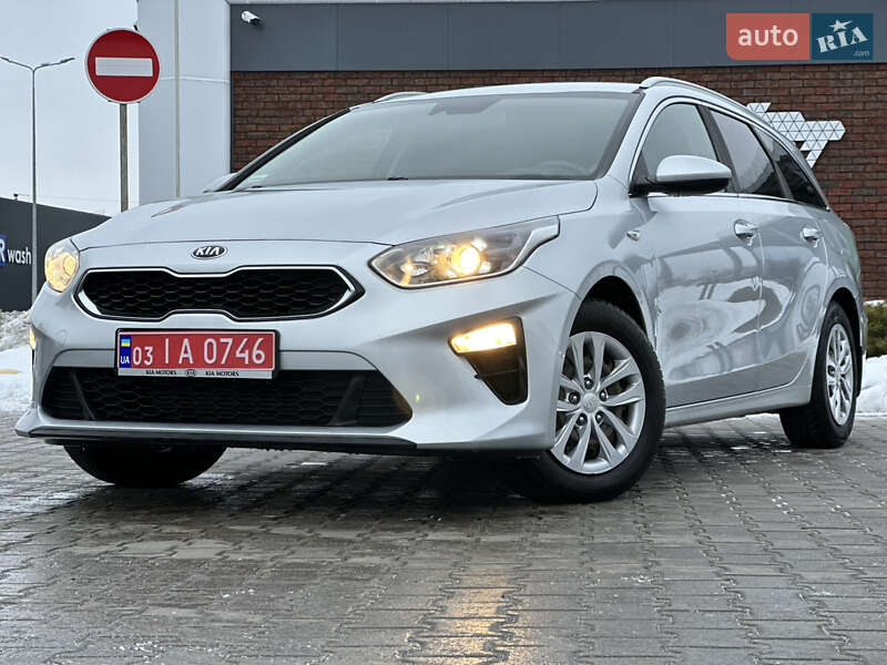 Универсал Kia Ceed 2018 в Луцке