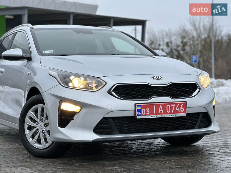 Универсал Kia Ceed 2018 в Луцке