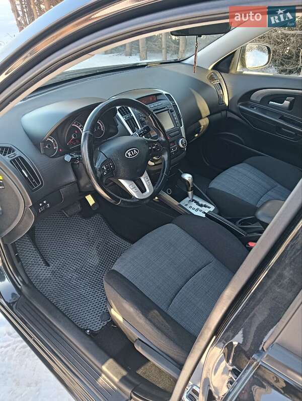 Универсал Kia Ceed 2010 в Виннице