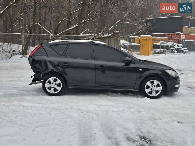 Універсал Kia Ceed 2010 в Києві