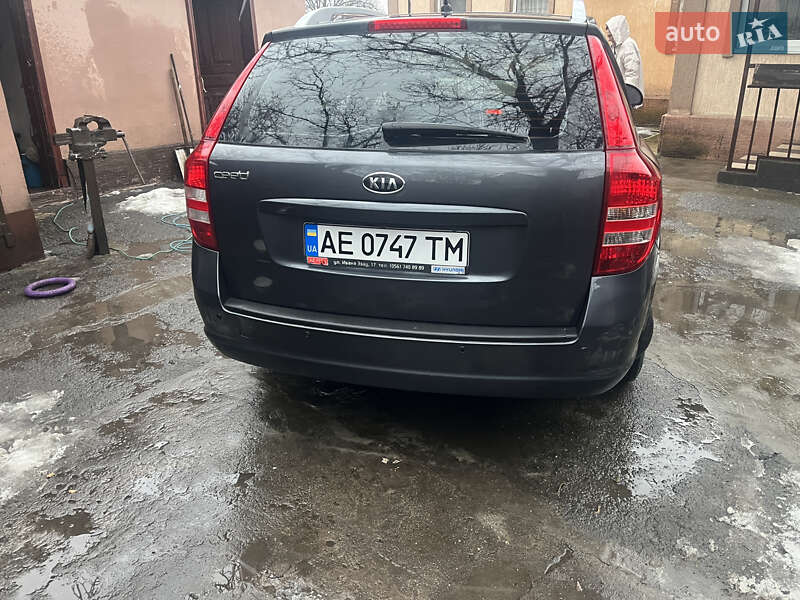Універсал Kia Ceed 2008 в Дніпрі