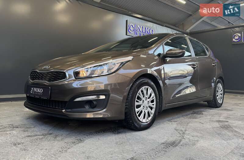 2018 KIA Ceed, VIN U5YHM512AJL347374:plate — фото 1 (autoria)
