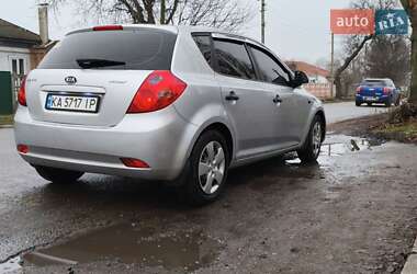 Хэтчбек Kia Ceed 2008 в Прилуках