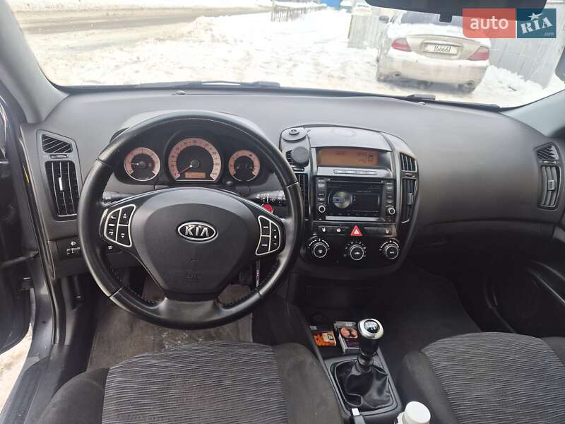 Универсал Kia Ceed 2008 в Ирпене фото 5 Универсал Kia Ceed 2008 в Ирпене