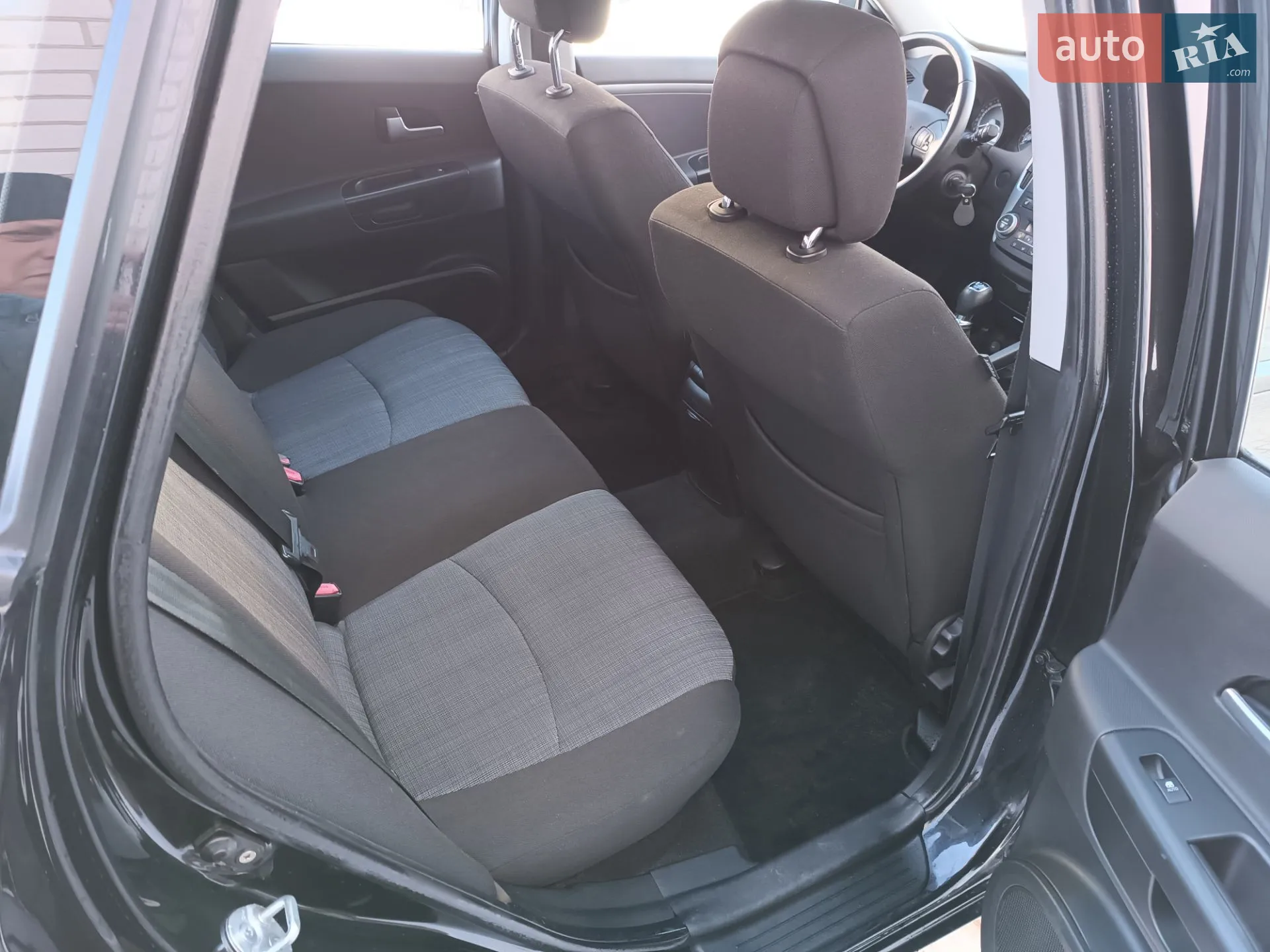 2010 Kia Cee'd - мініатюра 9
