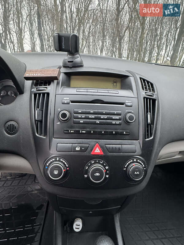 Хетчбек Kia Ceed 2009 в Львові