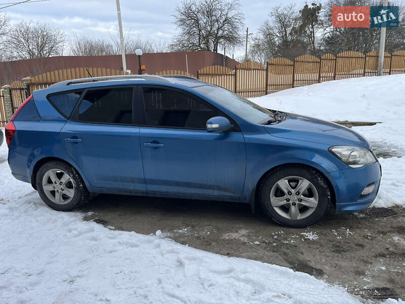 Універсал Kia Ceed 2012 в Львові