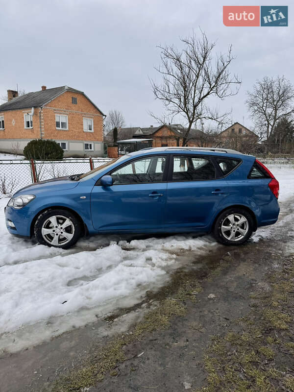 Універсал Kia Ceed 2012 в Острозі фото 7 Універсал Kia Ceed 2012 в Острозі
