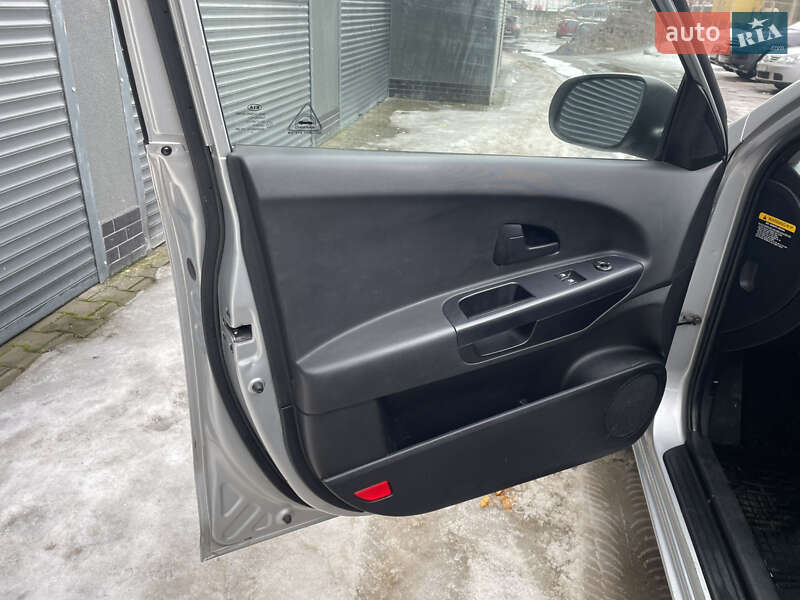 Хетчбек Kia Ceed 2009 в Хмельницькому фото 17 Хетчбек Kia Ceed 2009 в Хмельницькому