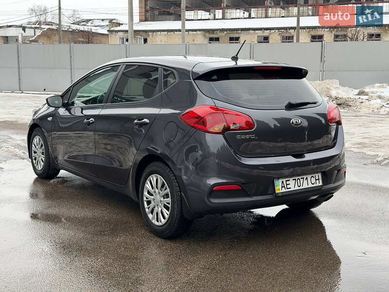 Хетчбек Kia Ceed 2013 в Києві
