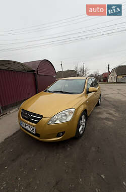 Хетчбек Kia Ceed 2008 в Ізмаїлі