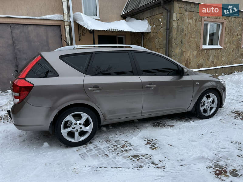 Універсал Kia Ceed 2012 в Ніжині