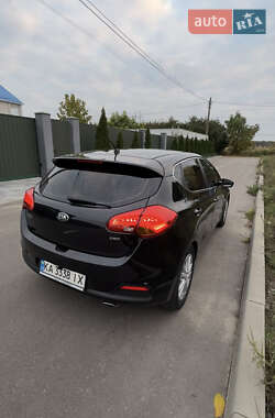 Хэтчбек Kia Ceed 2012 в Киеве
