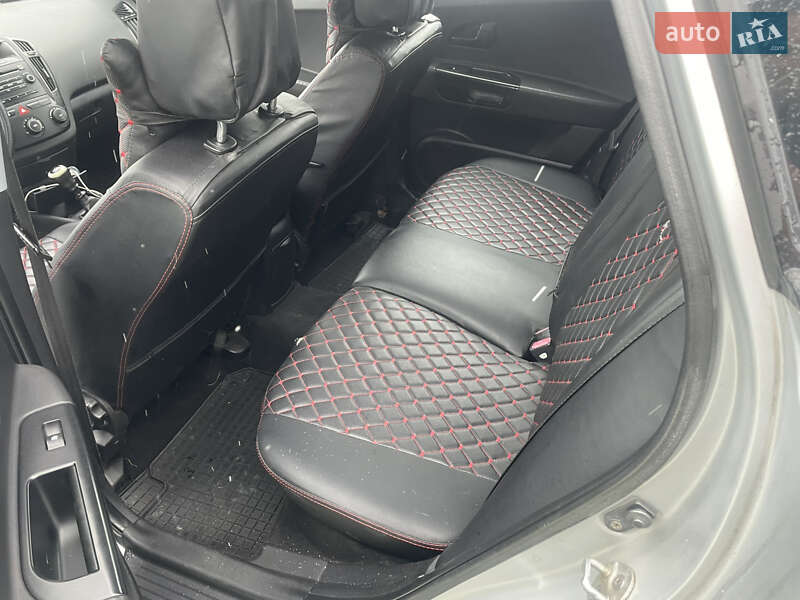 Универсал Kia Ceed 2009 в Днепре