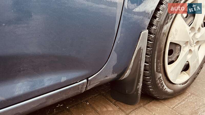 Хетчбек Kia Ceed 2008 в Дніпрі