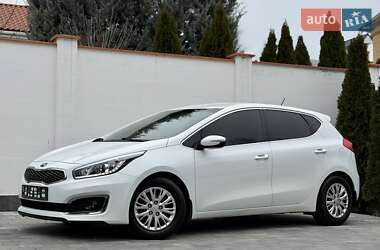 Хетчбек Kia Ceed 2016 в Одесі