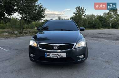 Универсал Kia Ceed 2010 в Павлограде