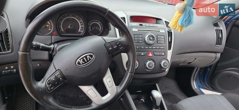 Універсал Kia Ceed 2010 в Києві