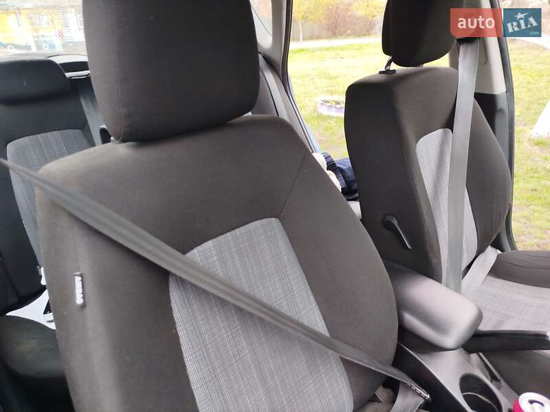 Хетчбек Kia Ceed 2009 в Барвінковому