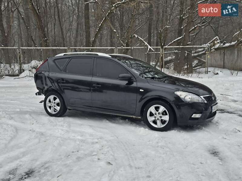 Універсал Kia Ceed 2010 в Києві фото 8 Універсал Kia Ceed 2010 в Києві
