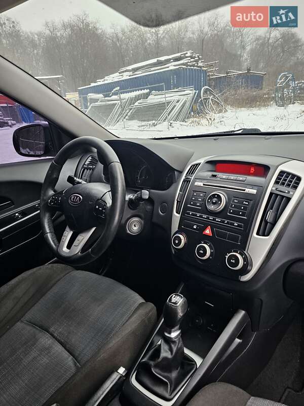 Універсал Kia Ceed 2010 в Києві фото 20 Універсал Kia Ceed 2010 в Києві