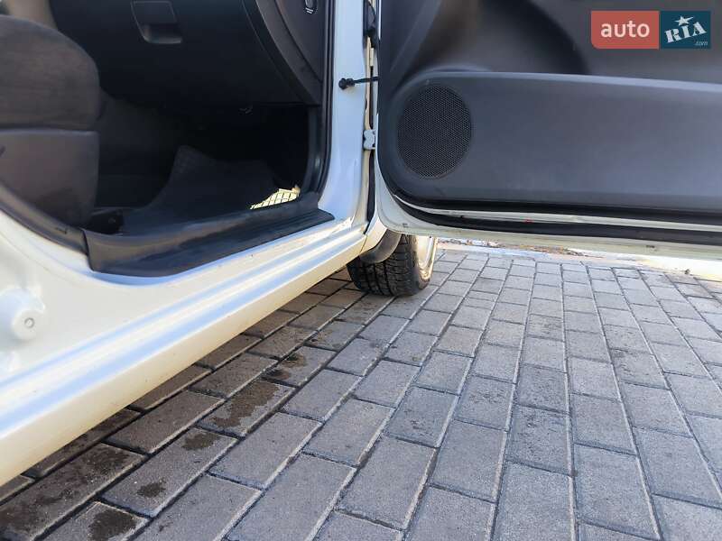 Универсал Kia Ceed 2011 в Львове