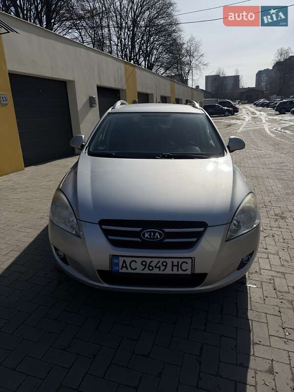 Універсал Kia Ceed 2008 в Луцьку