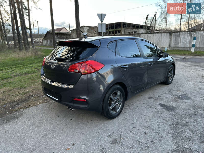 Хэтчбек Kia Ceed 2013 в Киеве фото 5 Хэтчбек Kia Ceed 2013 в Киеве