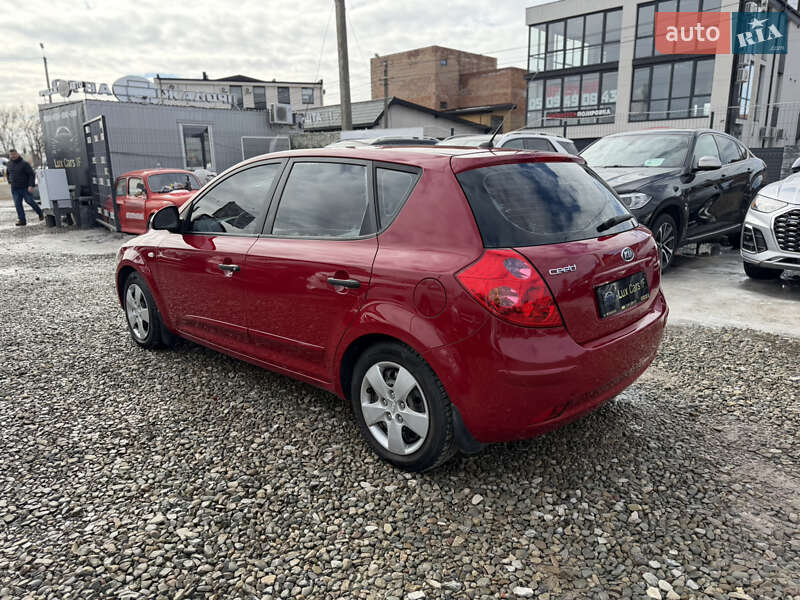 Хетчбек Kia Ceed 2009 в Івано-Франківську