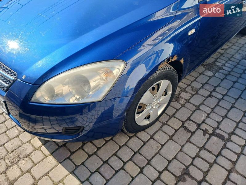 Хетчбек Kia Ceed 2007 в Львові