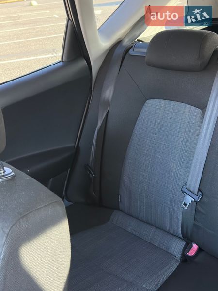 Універсал Kia Ceed 2010 в Чернівцях