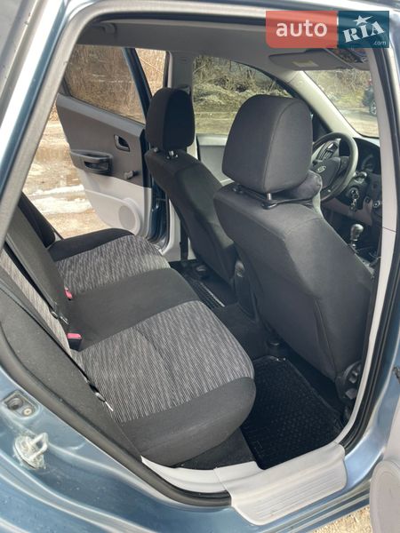 Хэтчбек Kia Ceed 2008 в Украинке