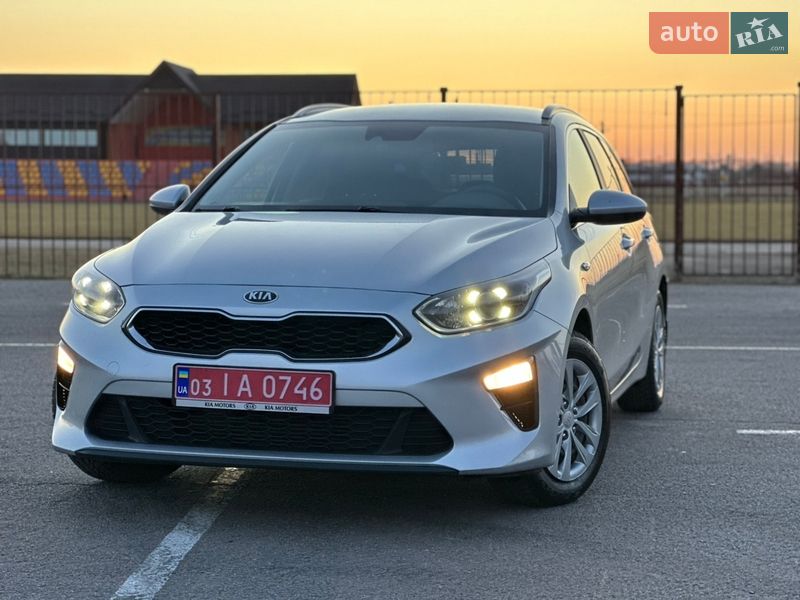 Универсал Kia Ceed 2018 в Луцке