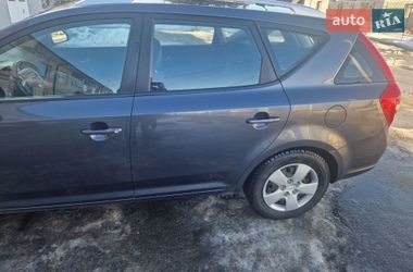 Универсал Kia Ceed 2007 в Чернигове