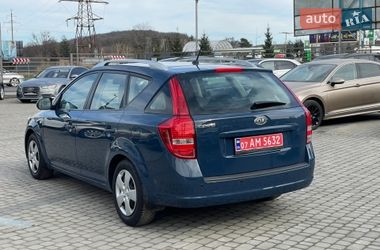 Универсал Kia Ceed 2012 в Мукачево