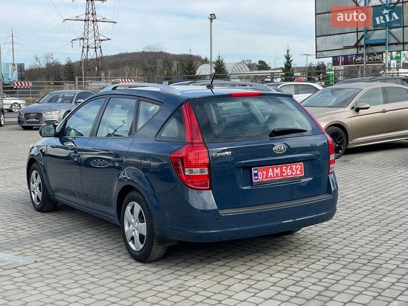 Універсал Kia Ceed 2012 в Мукачевому