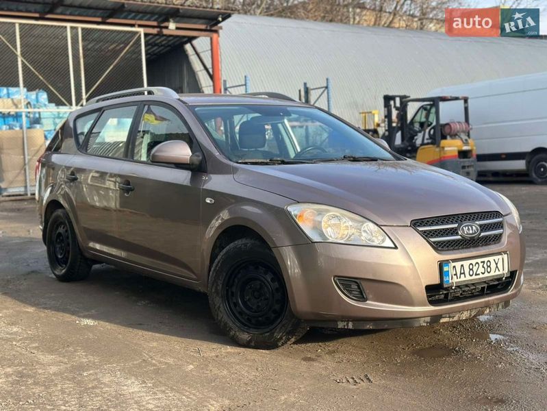 Универсал Kia Ceed 2009 в Киеве