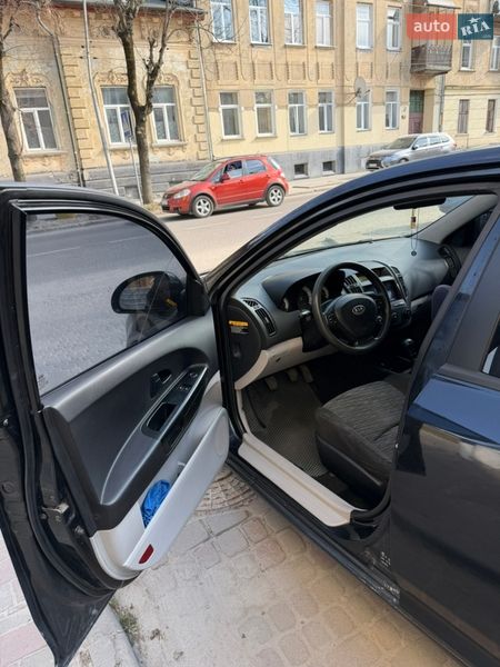 Хетчбек Kia Ceed 2008 в Львові