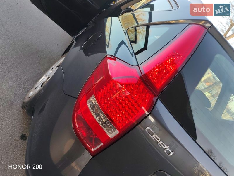 Универсал Kia Ceed 2012 в Кременчуге