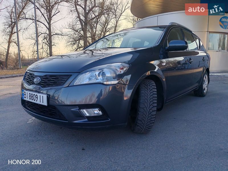 Универсал Kia Ceed 2012 в Кременчуге