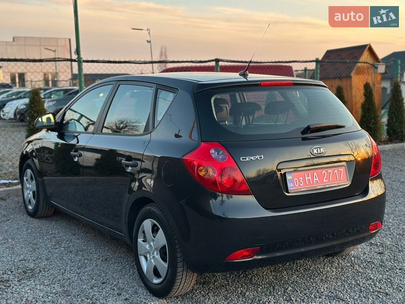Хетчбек Kia Ceed 2008 в Вінниці