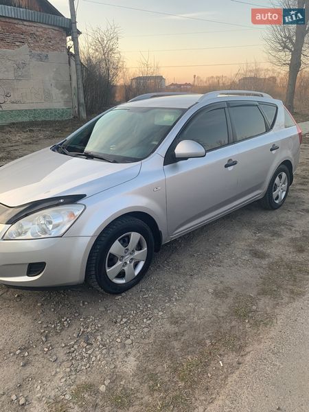 Універсал Kia Ceed 2008 в Івано-Франківську