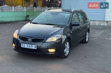 Универсал Kia Ceed 2012 в Дубно