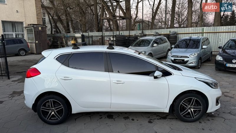 Хэтчбек Kia Ceed 2016 в Одессе
