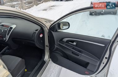 Универсал Kia Ceed 2010 в Золотоноше