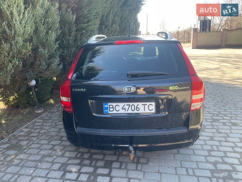 Універсал Kia Ceed 2010 в Самборі